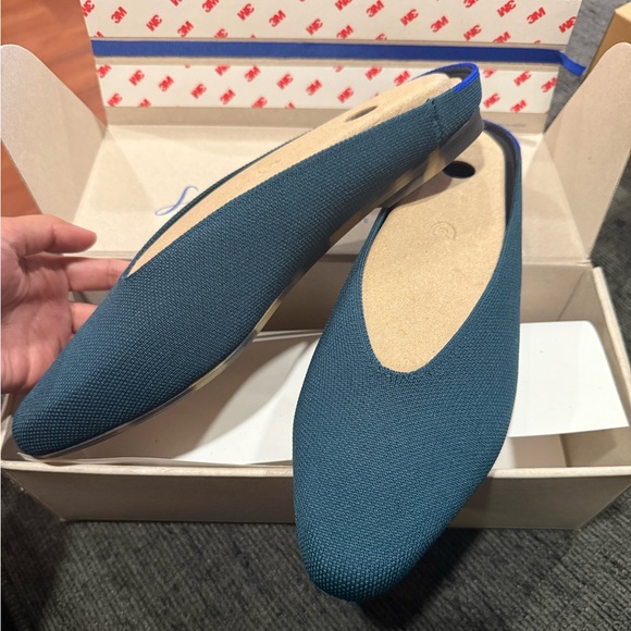 New in box! Rothy’s The Almond Demi in Deep Emerald Size 9.5 - Picture 6 of 11